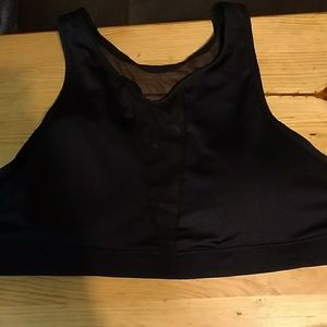 Black sports bra